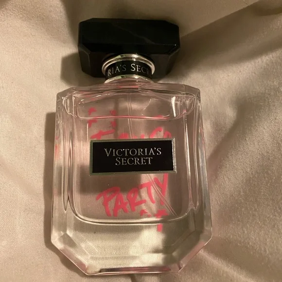 Victoria’s Secret Eau So Party